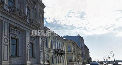 Отдельно стоящее здание на Дворцовой набережной