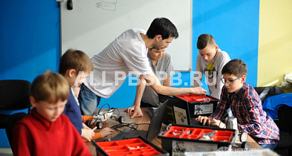 Действующий клуб робототехники в центре Петербурга