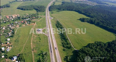 Земельный участок с ангаром Феодосия