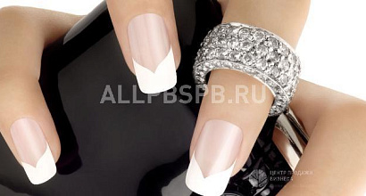 Продается  салон маникюра и педикюра в центре города 