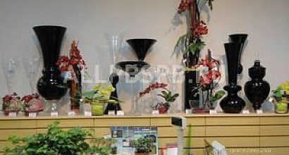 Готовый бизнес  действующий цветочный салон в гипермаркете