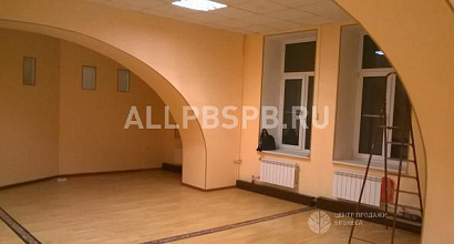 Аренда:Помещение свободного назначения, 100 м у метро