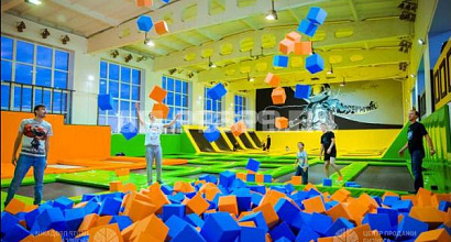 Батутный центр на юге города