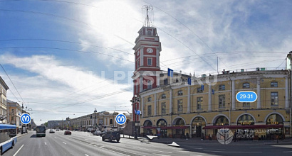 Помещение 433 м2 с арендатором в собственность на Невском проспекте