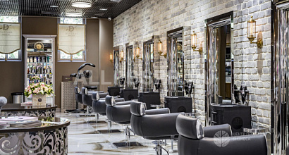 Действующий салон красоты в Приморском районе