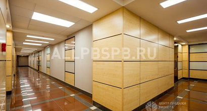 Продажа:  продам торговое помещение, 320 м