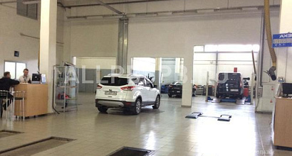 Продажа:  действующий автосервис автосалон шоурум 