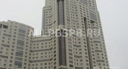 Продается  торговое помещение, 307 м 