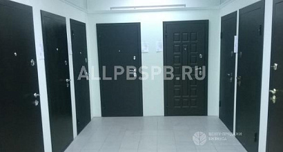 Готовый бизнес  магазин двери 86м