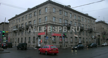 Помещение в районе станции метро &quot;Черная речка&quot;