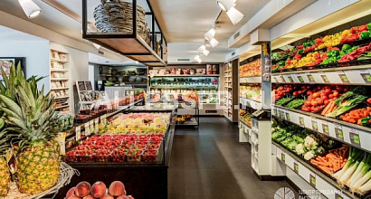 Магазин продуктов в элитном районе Москвы