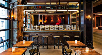 Действующее кафе в самом центре Петербурга